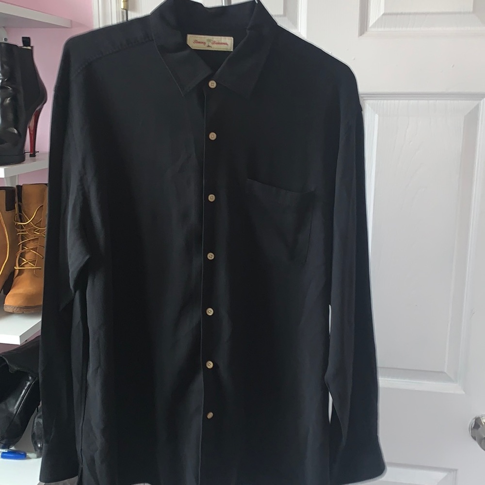 Men’s Tommy bahama 100 percent silk button down